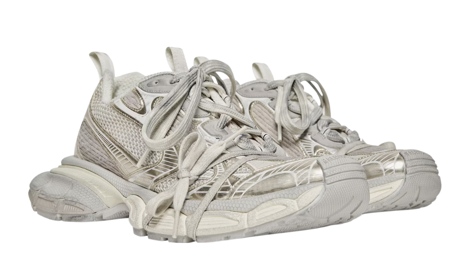 Women's 3xl Sneaker in Light Beige