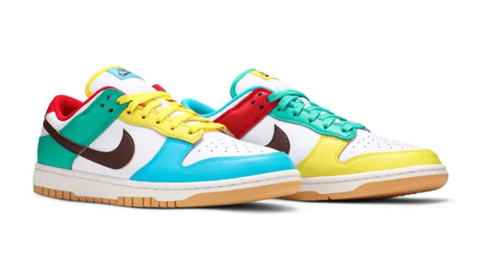 Dunk Low SE 'Free.99 - White'