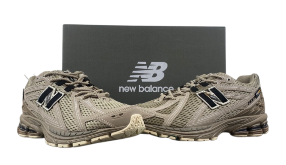 1906R Cordura 'Arid Stone Black Cement'