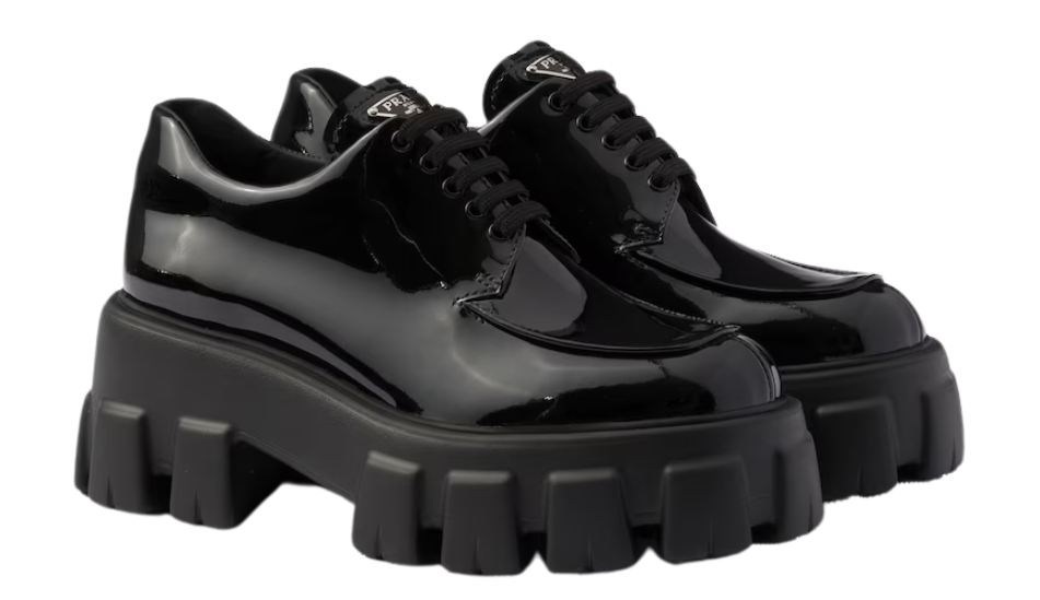 Monolith patent leather lace-up shoes