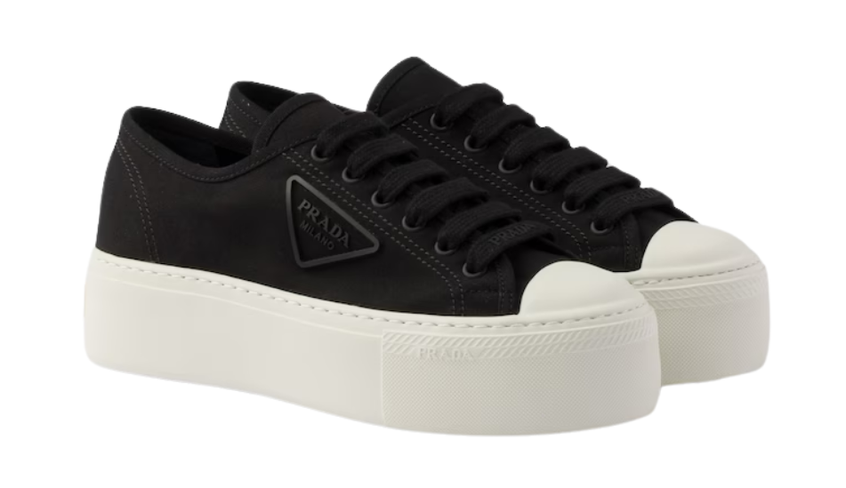 Laced fabric sneakers