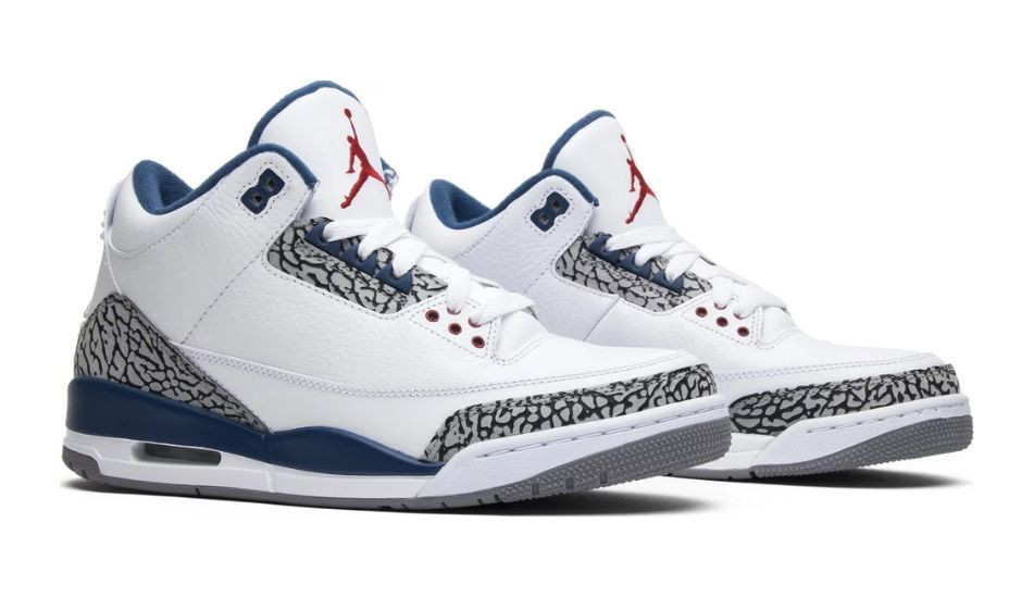 Air Jordan 3 Retro 'True Blue' 2011