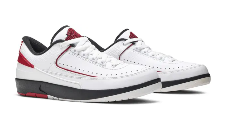 Air Jordan 2 Retro Low 'Chicago' 2016