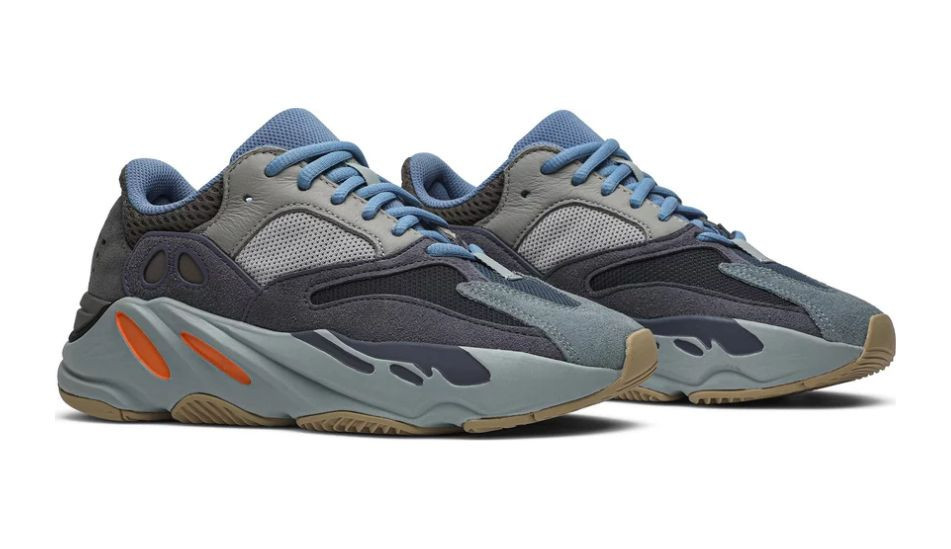 Yeezy Boost 700 'Carbon Blue'