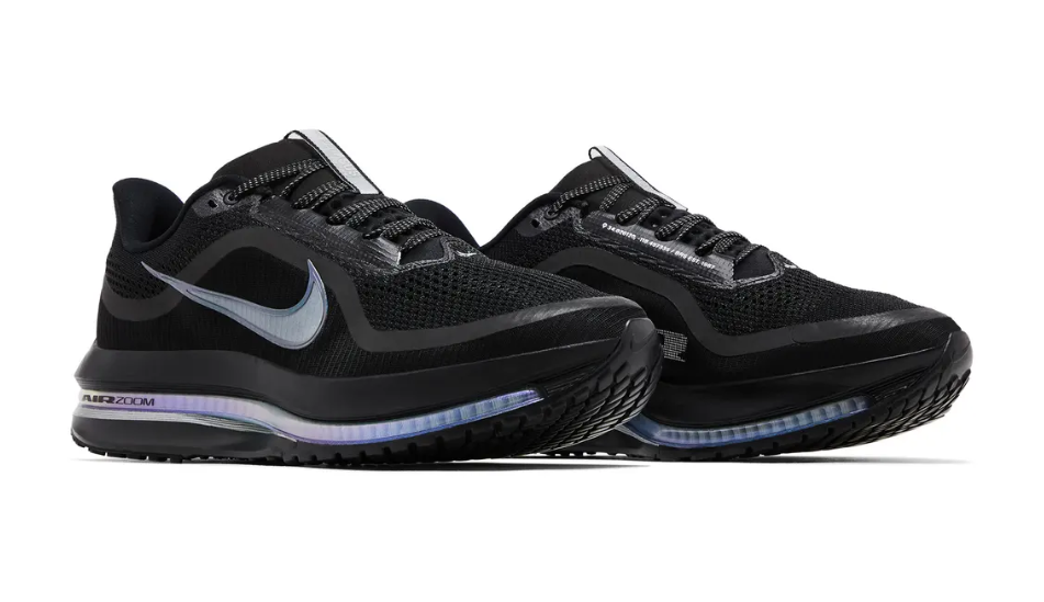 Pegasus Premium 'Black Metallic Silver'