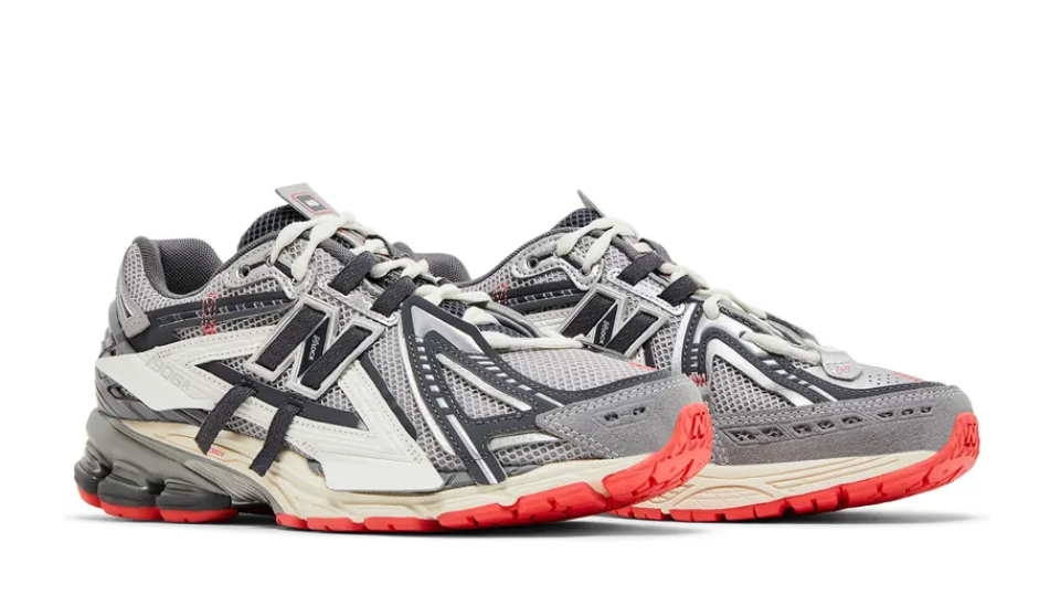 1906A 'Slate Grey Raincloud Drift Red'