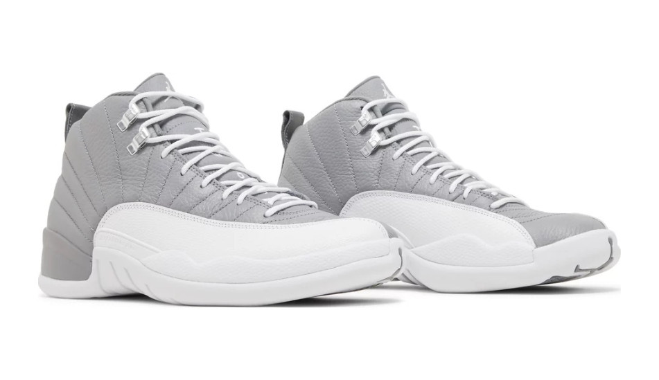 Air Jordan 12 Retro 'Stealth'