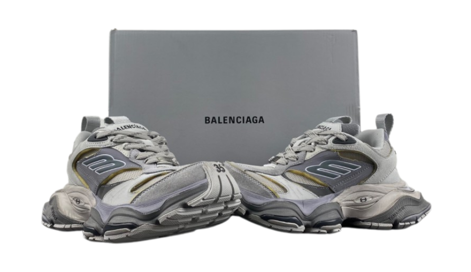 Balenciaga CARGO catwalk model gray