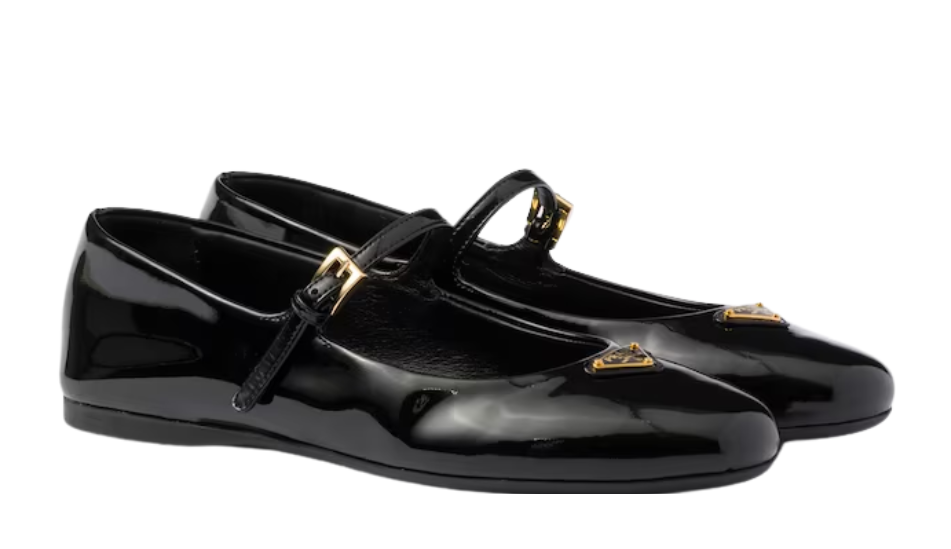 Patent leather ballerinas