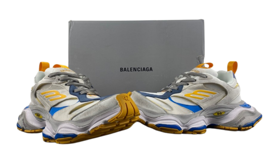 Balenciaga CARGO catwalk model gray