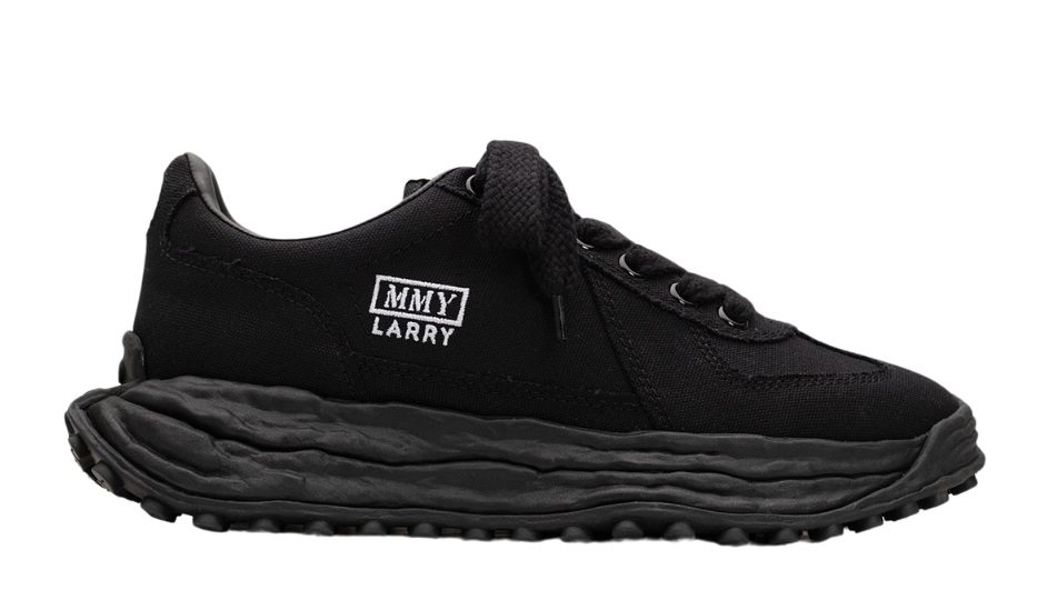 "LARRY" OG Sole Canvas Low-top Sneaker