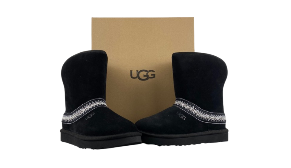 UGG women classic short crescent boot