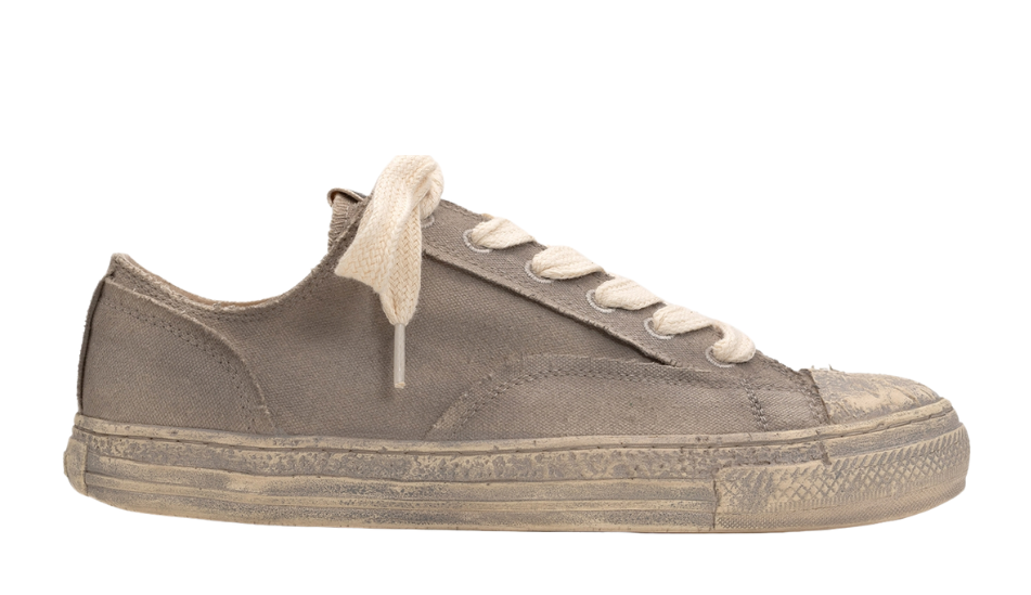 PAST Sole 6 - Hole Over-dyed CV Low-top Sneaker