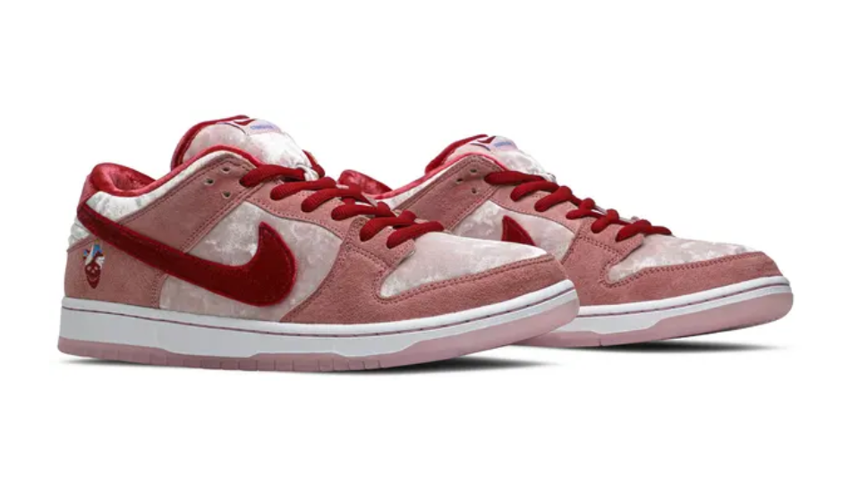 StrangeLove x Dunk Low SB 'Valentine's Day' Special Box