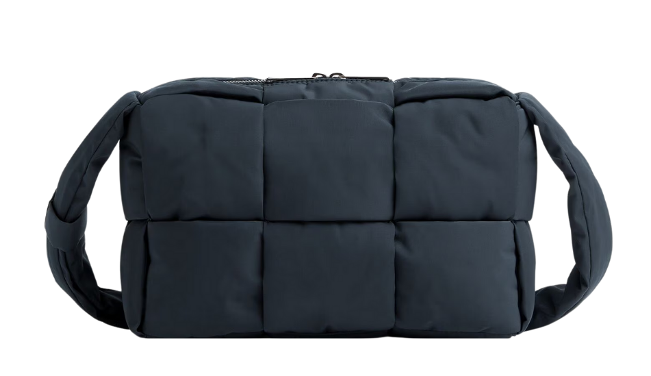 Medium Arco Padded Camera Bag