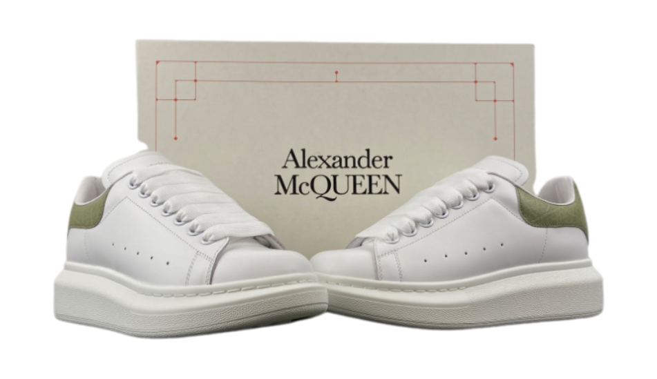Alexander McQueen Wmns Oversized Sneaker 'Off White Green'