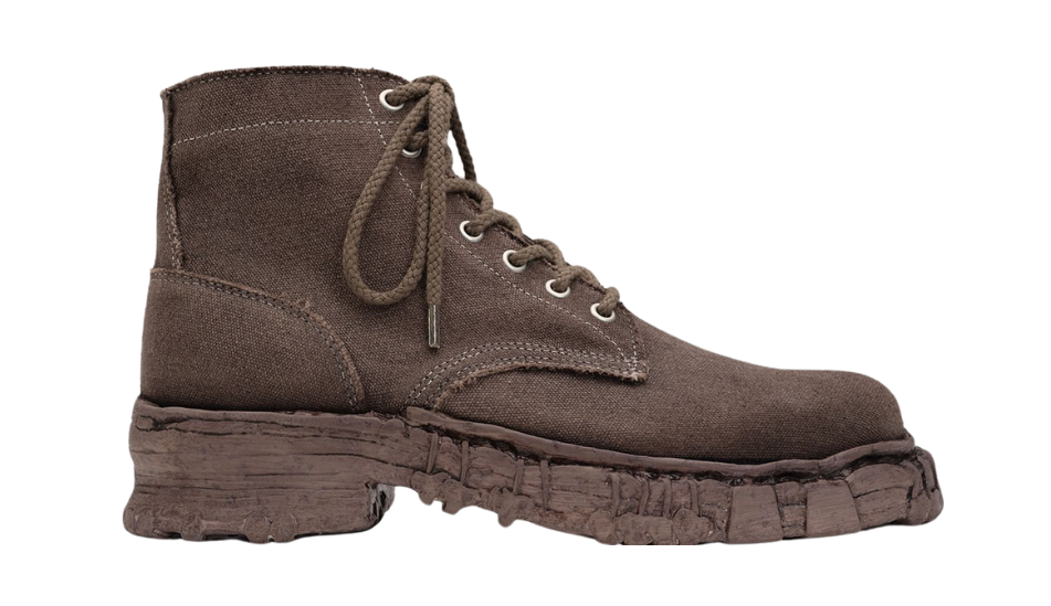 Vintage-like Sole Canvas Boots