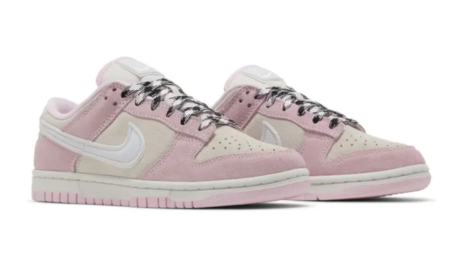Wmns Dunk Low LX 'Pink Foam'