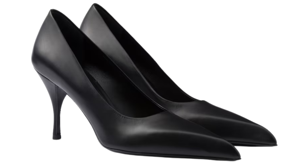 Leather pumps