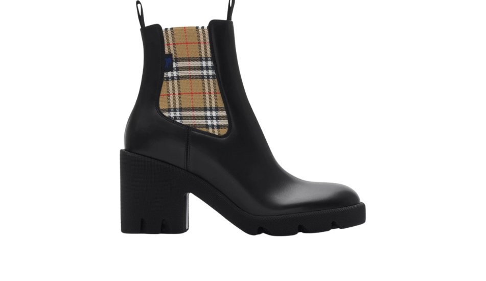 Leather Stride Chelsea Boots