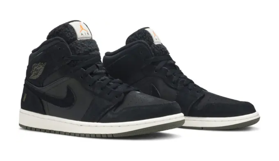 Air Jordan 1 Retro Mid 'Black'