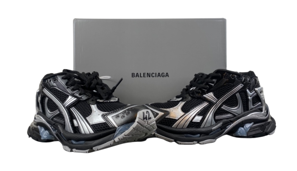 Balenciaga Runner black and silver