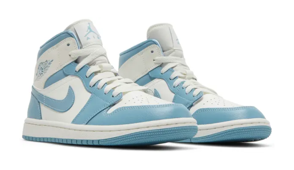 Wmns Air Jordan 1 Mid 'University Blue'