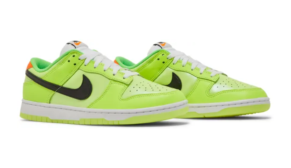 Dunk Low SE 'Volt'