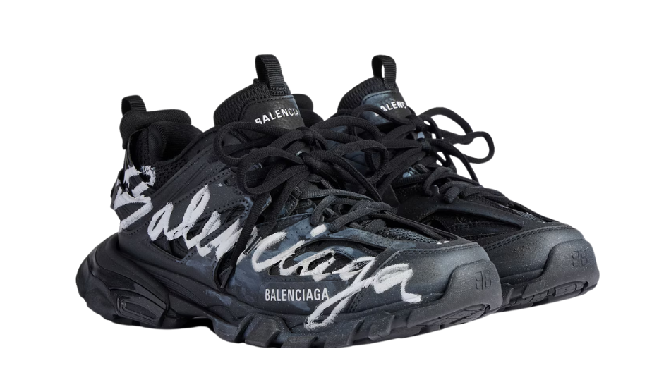 Women's Track Signature Sneaker in Black/white