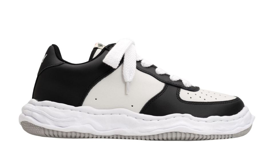 "WAYNE" OG Sole Leather Low-top Sneaker