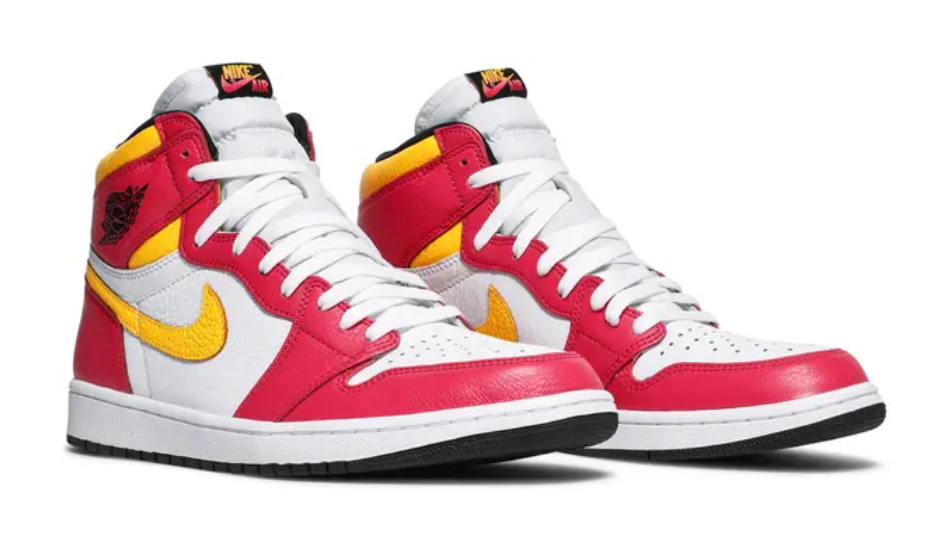 Air Jordan 1 Retro High OG 'Light Fusion Red'