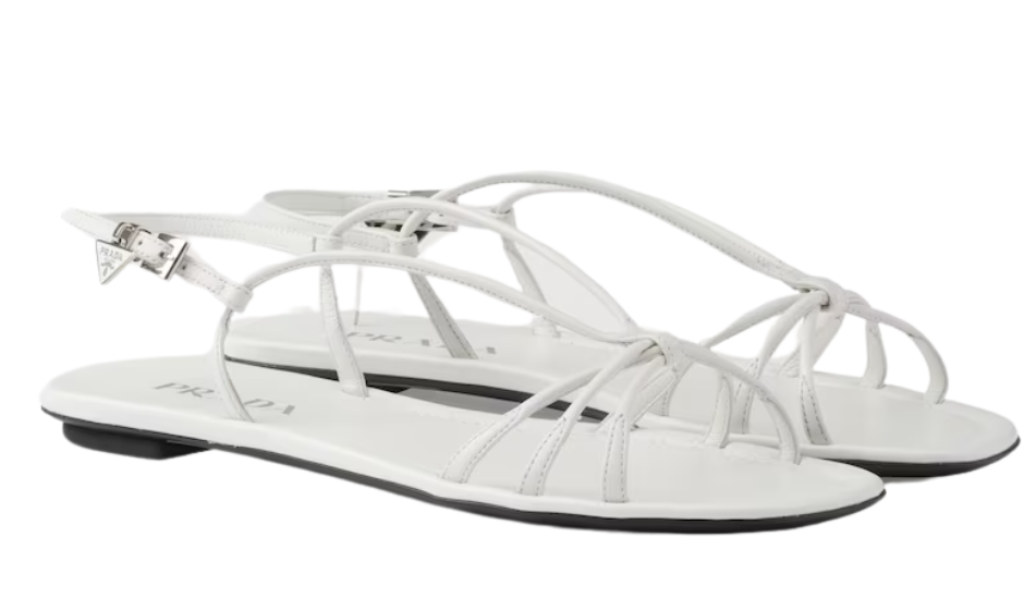 Flat leather sandals