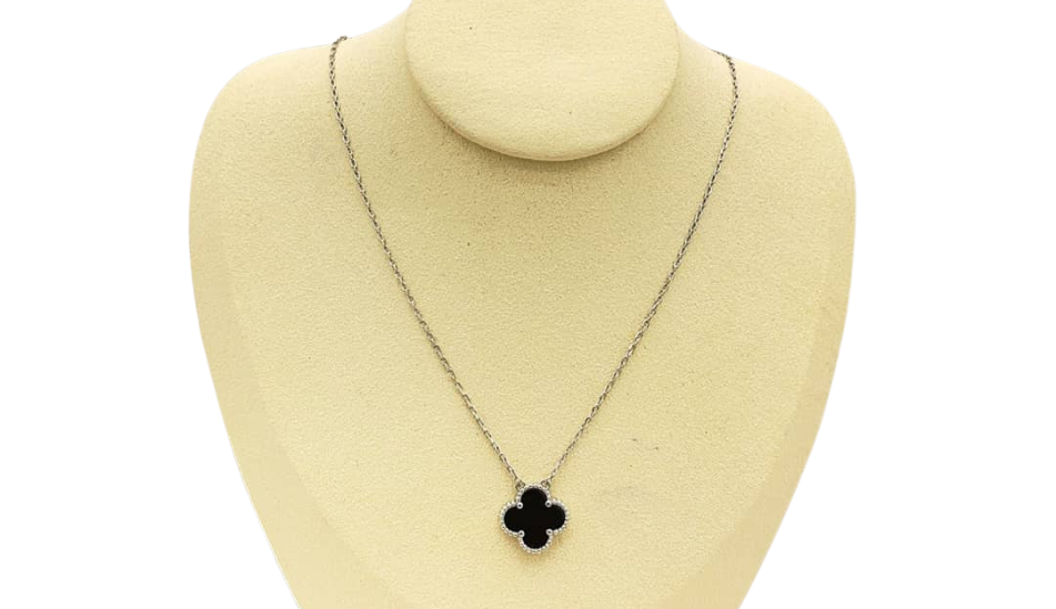 Vintage Alhambra black and white gold single motif pendant necklace