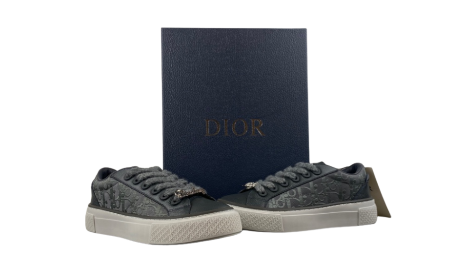 B33 Spin Sneaker – LIMITED AND NUMBERED EDITION