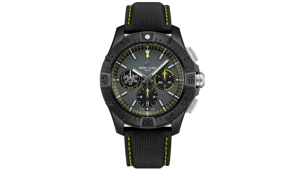 44mm Beitling Avenger B01